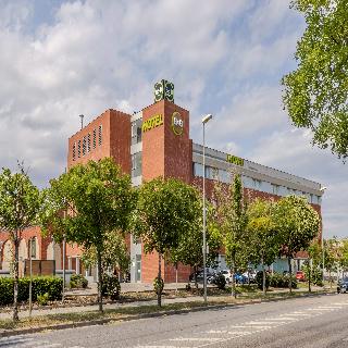B&B HOTEL Girona 3