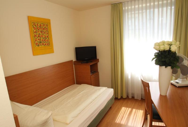 Memphis Hotel - Genel