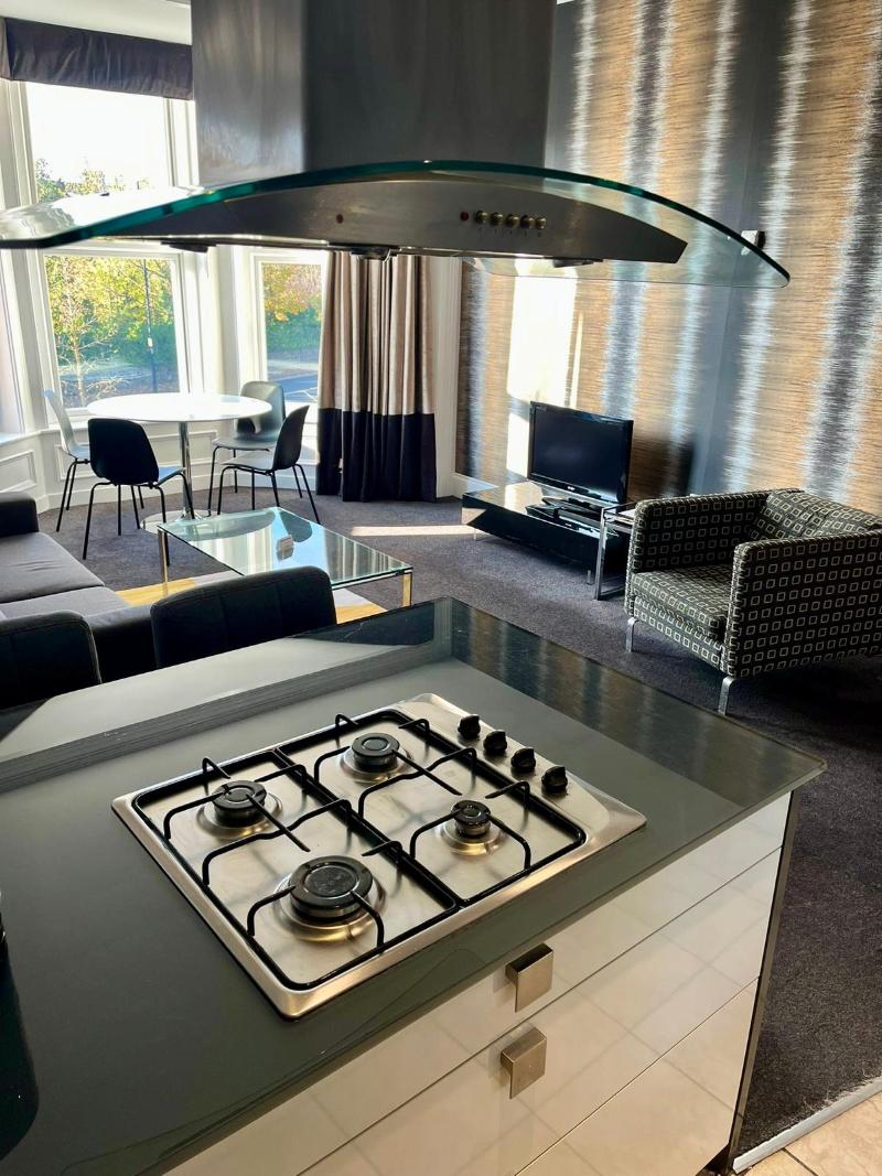 Kensington House by Warren Collection - Oda