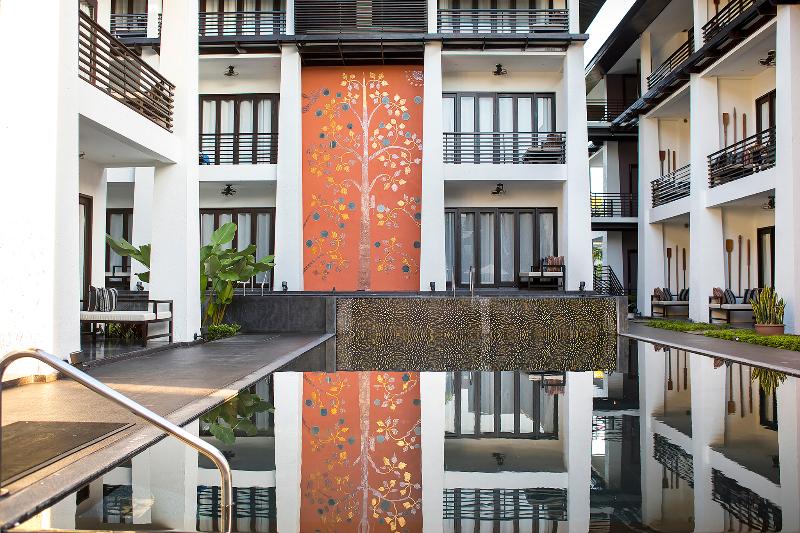 U Chiang Mai - Havuz