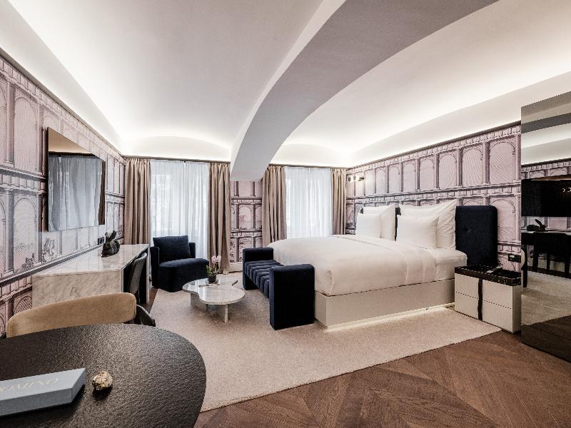 The Amauris Vienna - Oda