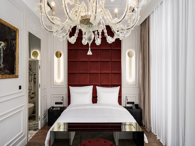 The Amauris Vienna - Oda