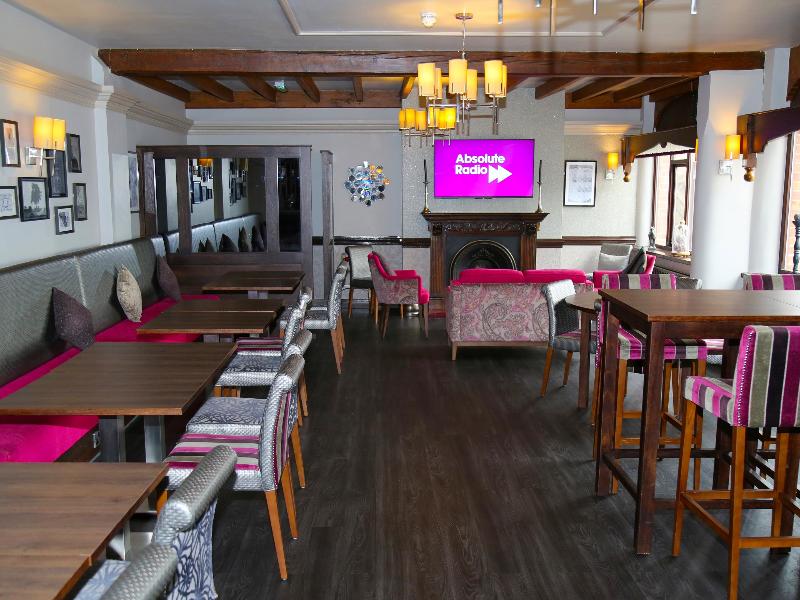 The Barn Hotel & Spa - Bar