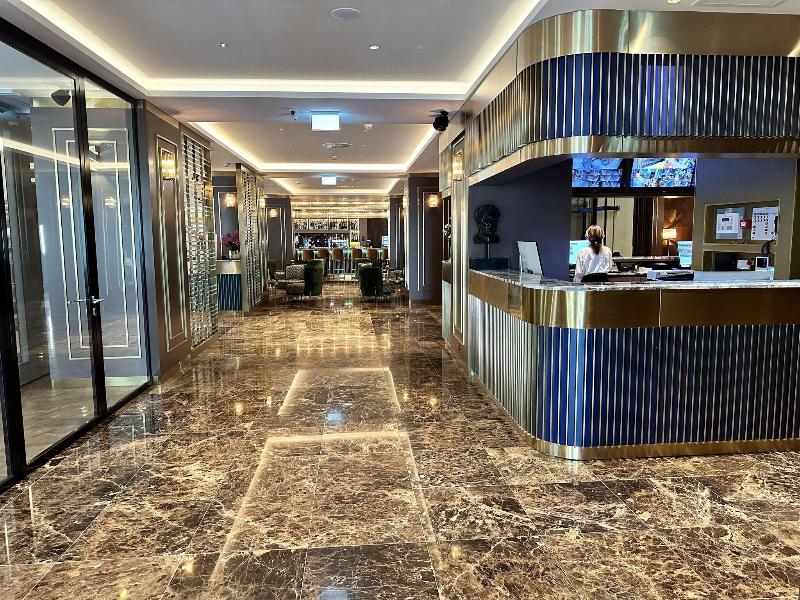 Best Western Art Hotel - Lobi