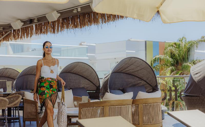 Tasia Maris Oasis - Teras