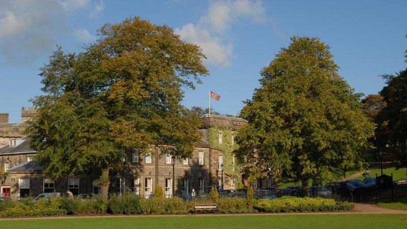 Old Hall - Genel