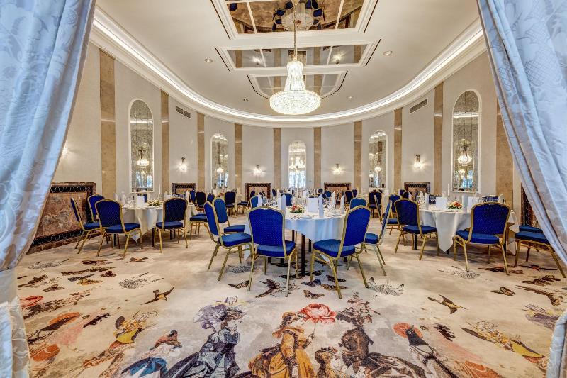 Schlosshotel Karlsruhe - Toplantı