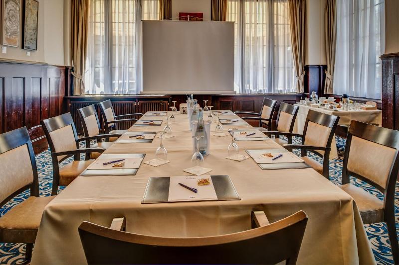 Schlosshotel Karlsruhe - Toplantı