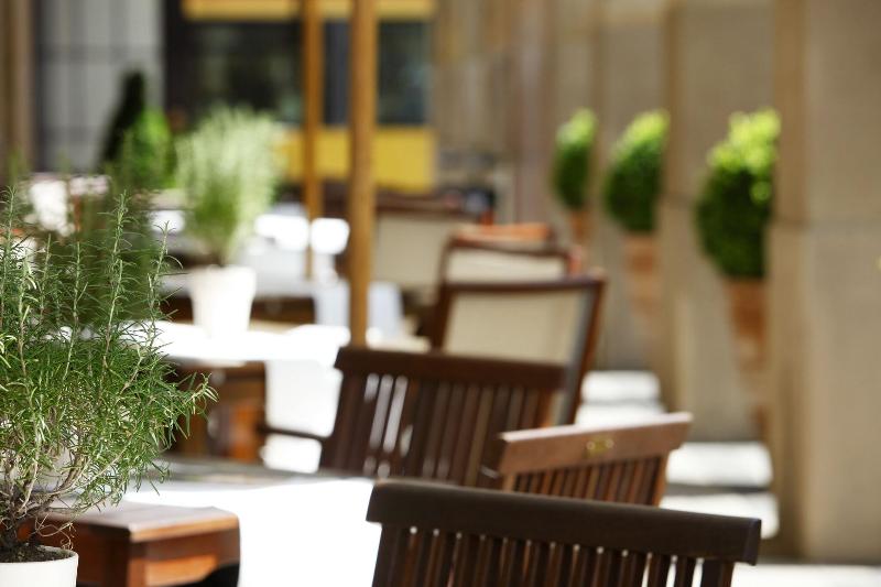Schlosshotel Karlsruhe - Teras