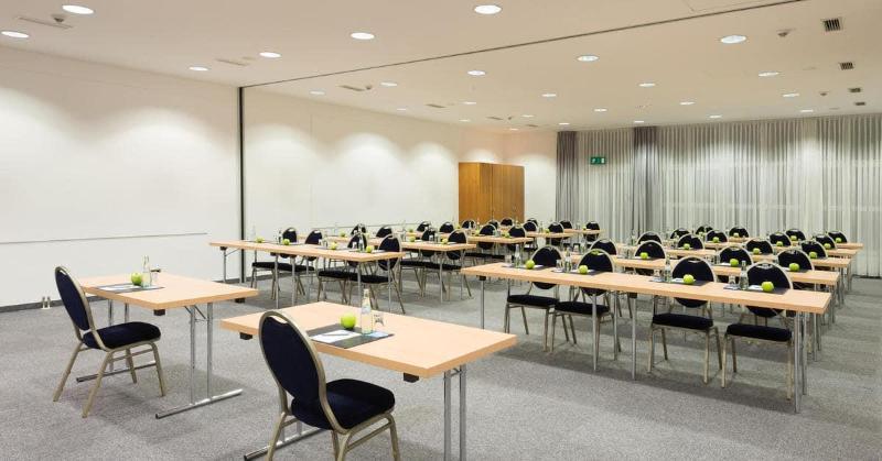 Courtyard by Marriott Dortmund - Toplantı