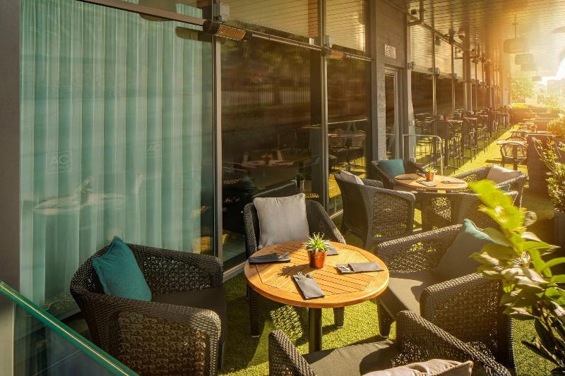 AC Hotel Manchester Salford Quays - Lobi