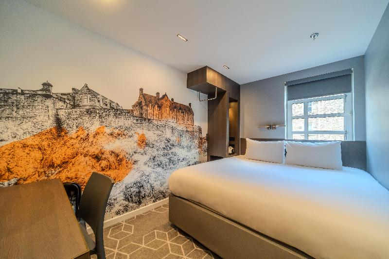 KM Hotel - Oda