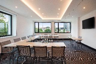 Holiday Inn Munich - Leuchtenbergring fotoÄŸrafÄ±
