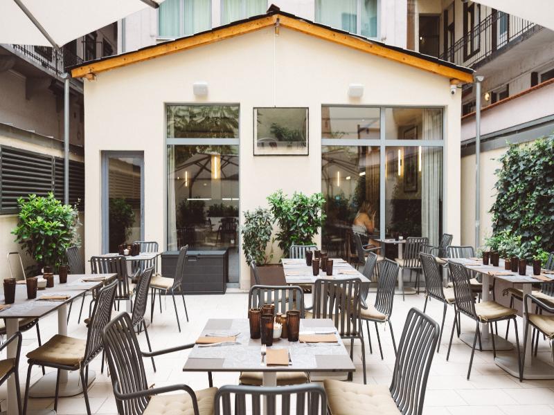 Honest Budapest by Chic&Basic - Teras