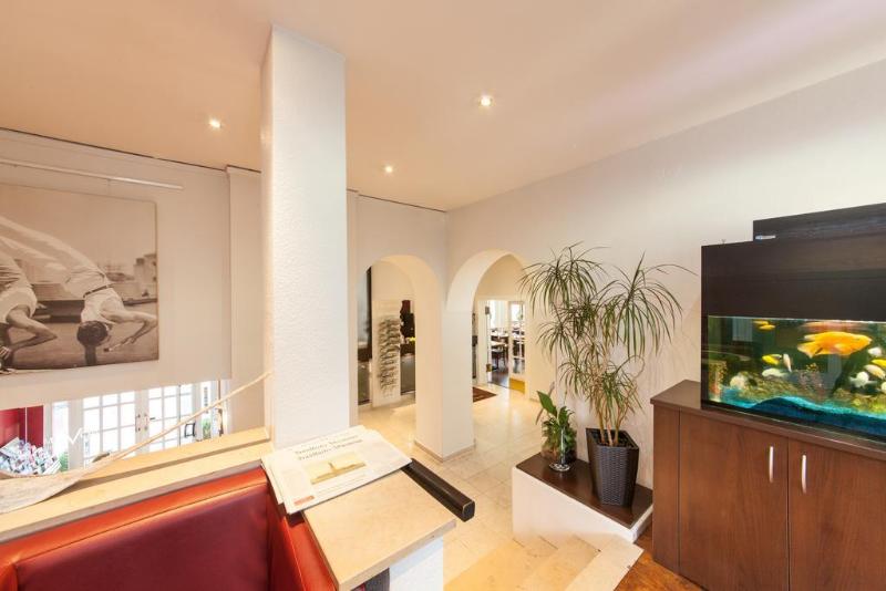 Novum Hotel Offenbacher Hof - Lobi