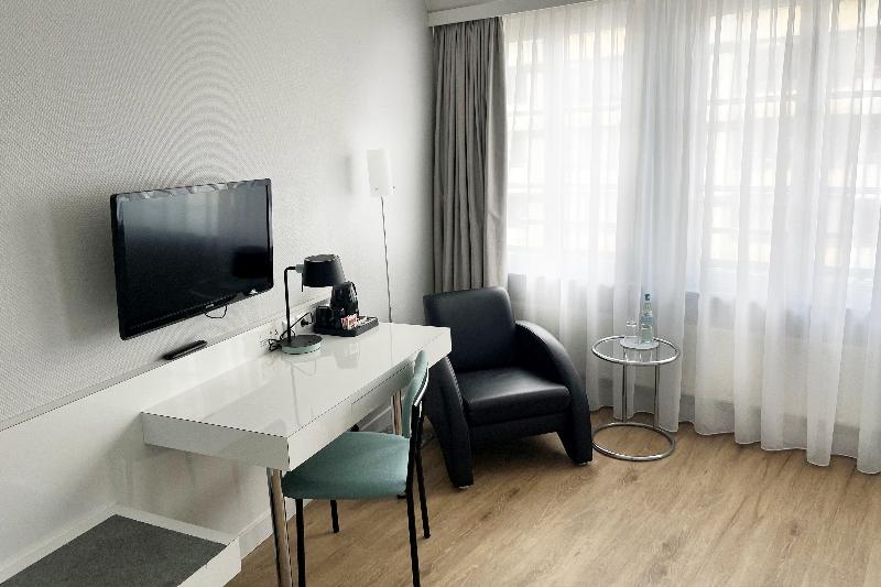 Garner Hotel Berlin - Checkpoint Charlie - Oda