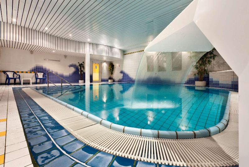 Tryp by Wyndham Bad Bramstedt - Havuz