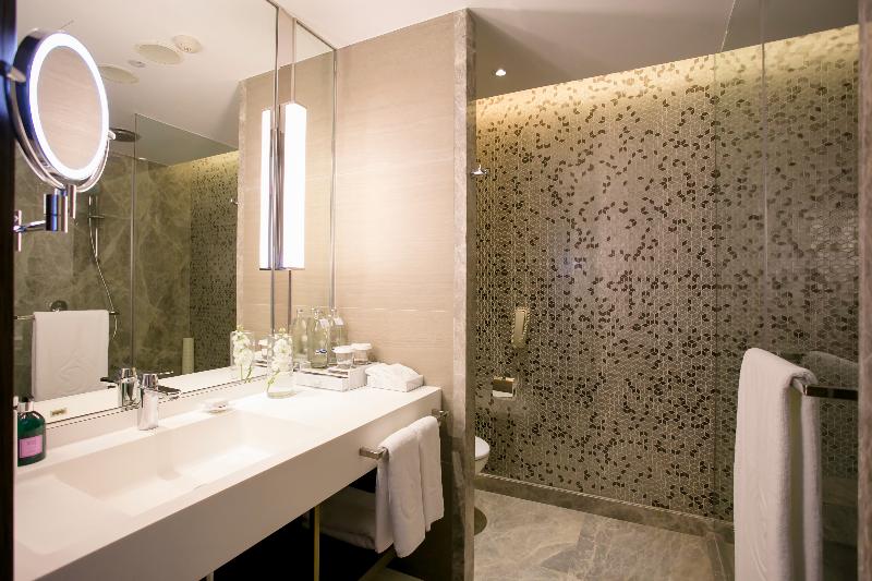 Centara Grand at CentralWorld - Oda