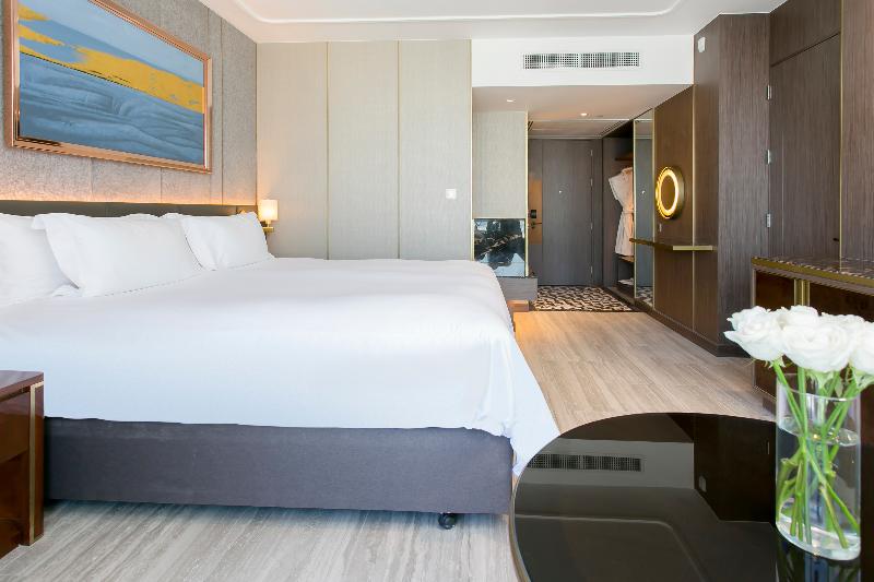 Centara Grand at CentralWorld - Oda