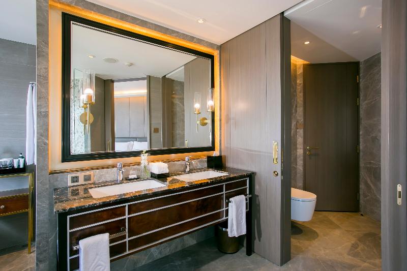 Centara Grand at CentralWorld - Oda