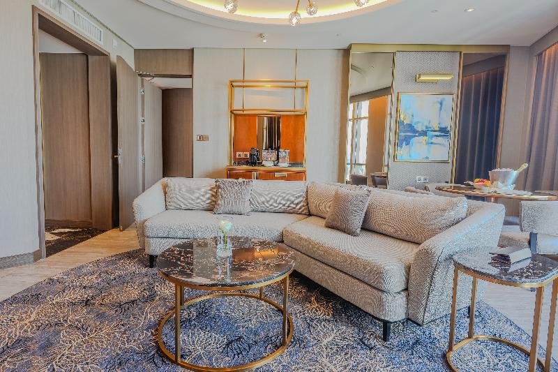 Centara Grand at CentralWorld - Oda