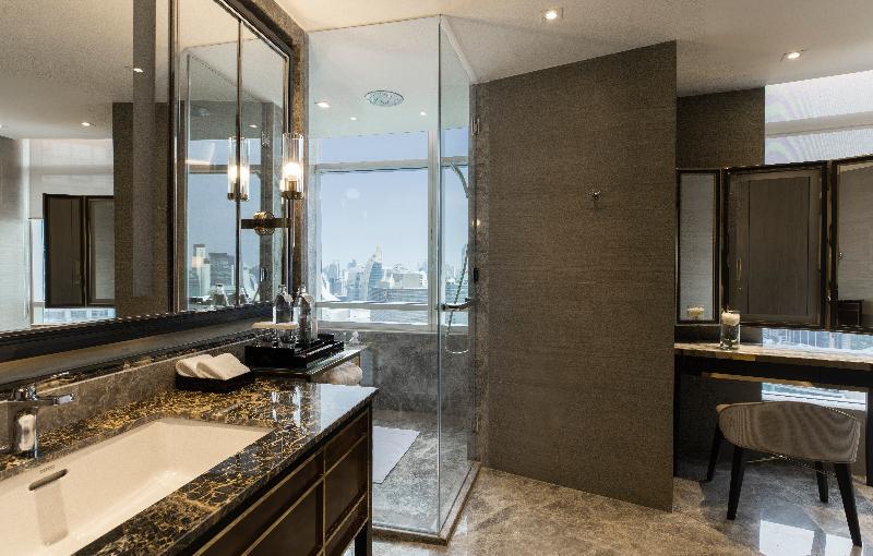 Centara Grand at CentralWorld - Oda