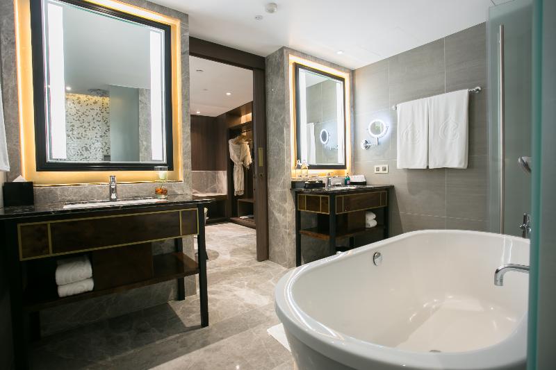 Centara Grand at CentralWorld - Oda