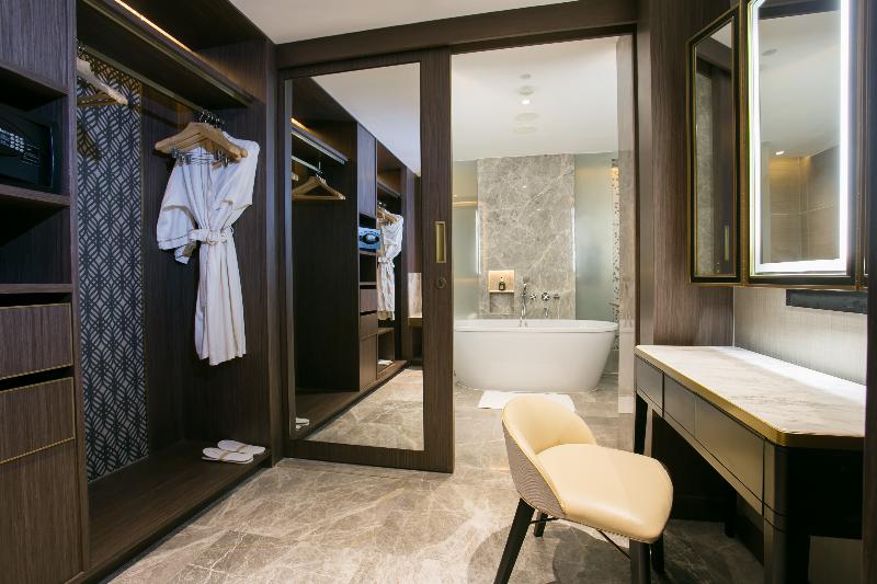 Centara Grand at CentralWorld - Oda