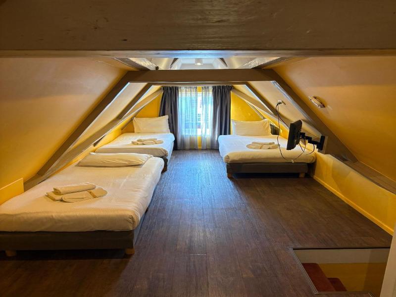 City Hotel Amsterdam - Genel