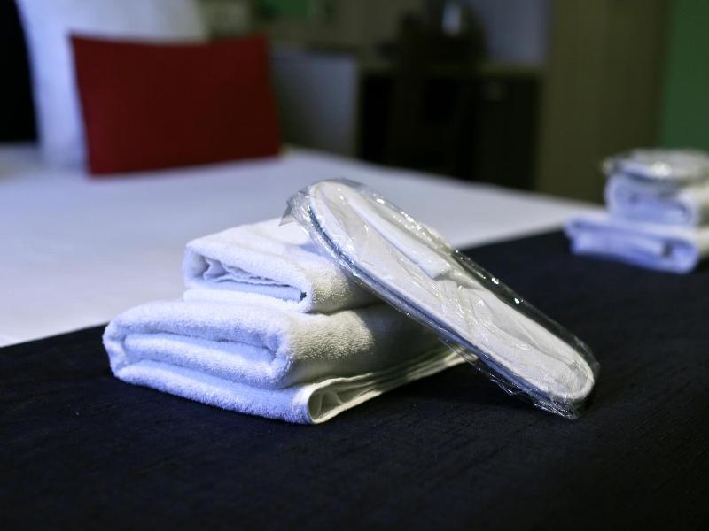City Hotel Amsterdam - Genel