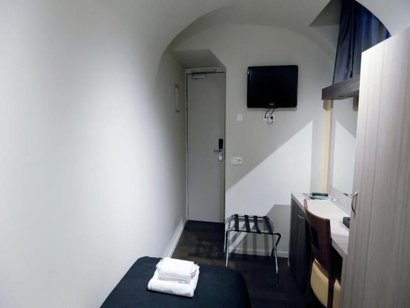 City Hotel Amsterdam - Genel