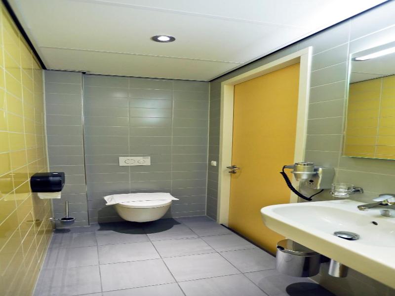 City Hotel Amsterdam - Genel