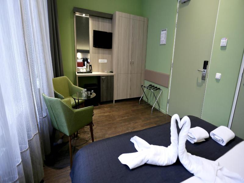 City Hotel Amsterdam - Genel