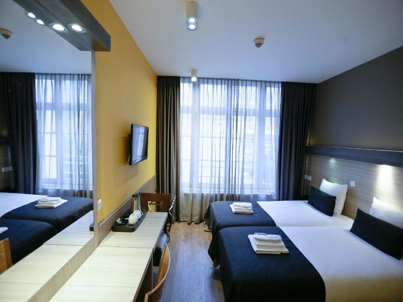 City Hotel Amsterdam - Genel