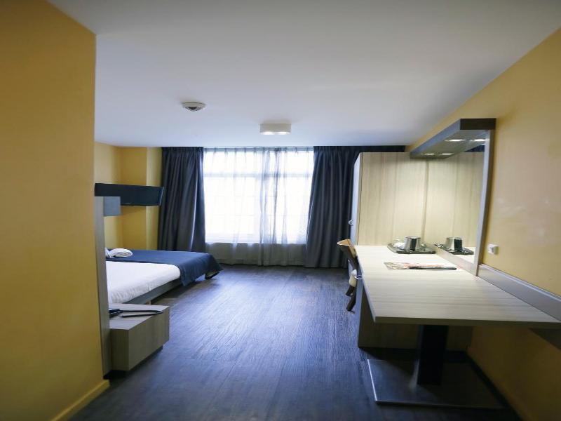 City Hotel Amsterdam - Genel