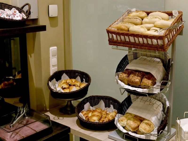 City Hotel Amsterdam - Genel