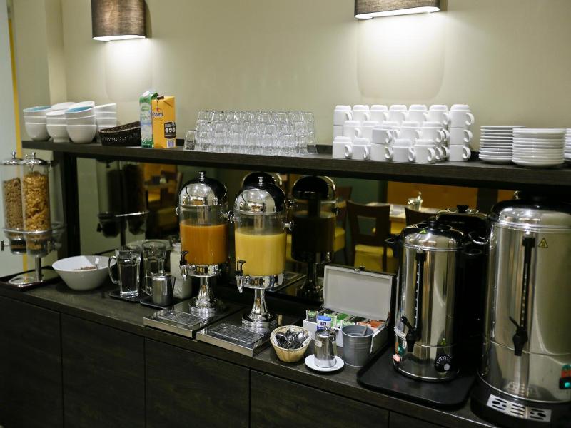 City Hotel Amsterdam - Genel