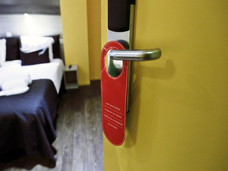 City Hotel Amsterdam - Genel