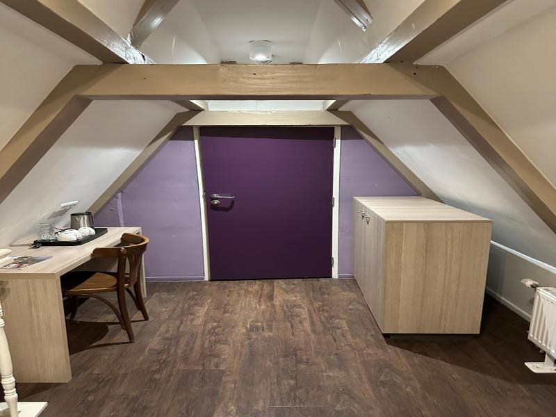 City Hotel Amsterdam - Genel