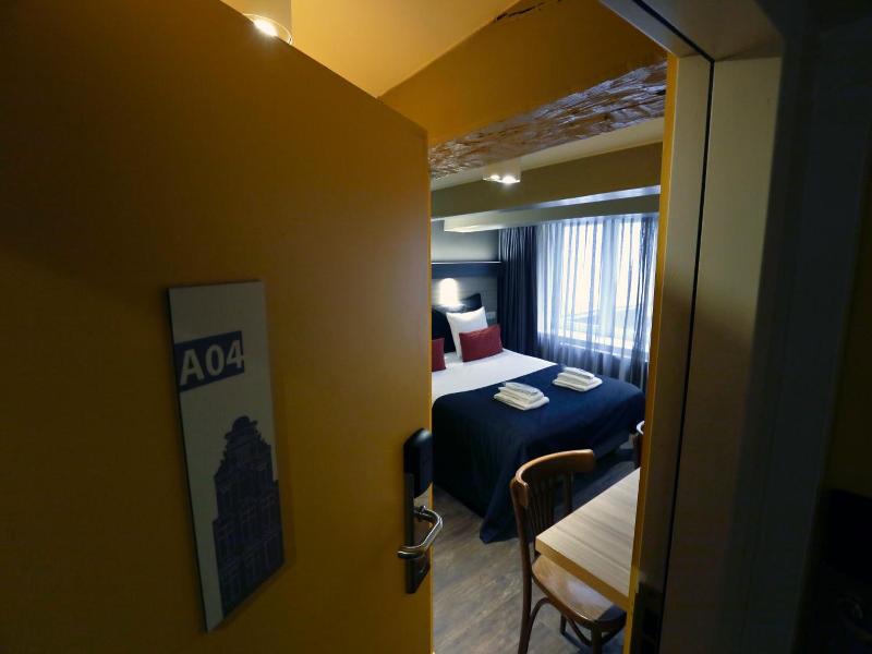 City Hotel Amsterdam - Genel