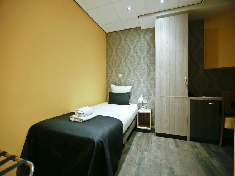 City Hotel Amsterdam - Genel