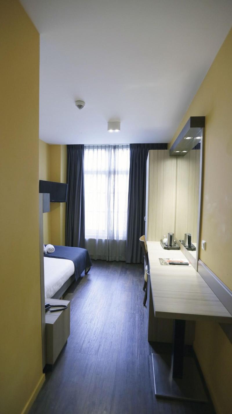 City Hotel Amsterdam - Oda