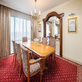 Aryaduta Lippo Village fotoÄŸrafÄ±
