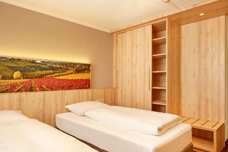 H+ Hotel Stuttgart Herrenberg - Oda