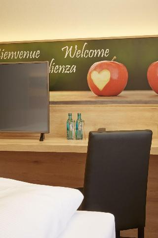 H+ Hotel Stuttgart Herrenberg fotoÄŸrafÄ±