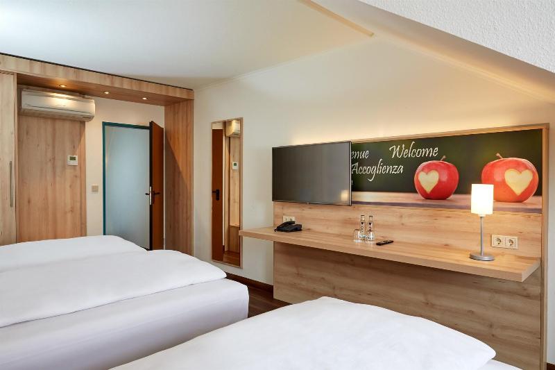 H+ Hotel Stuttgart Herrenberg - Oda