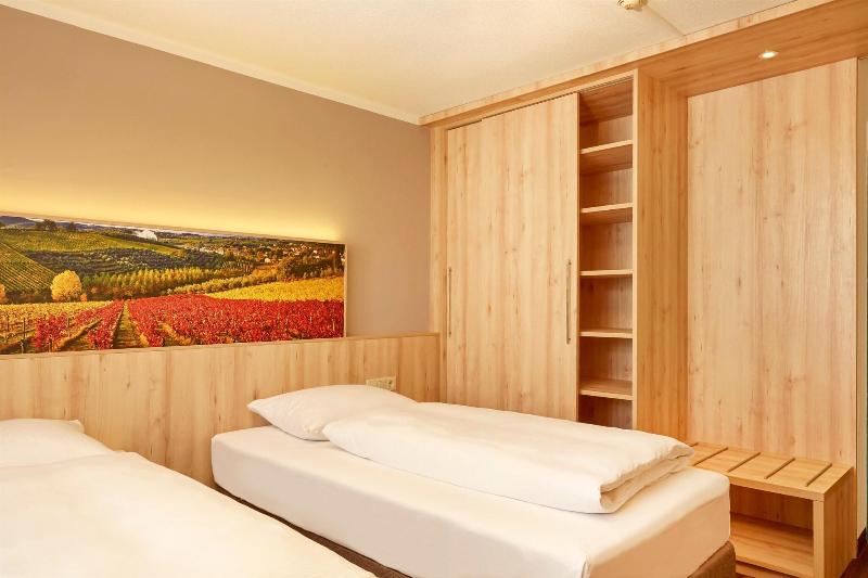 H+ Hotel Stuttgart Herrenberg - Oda