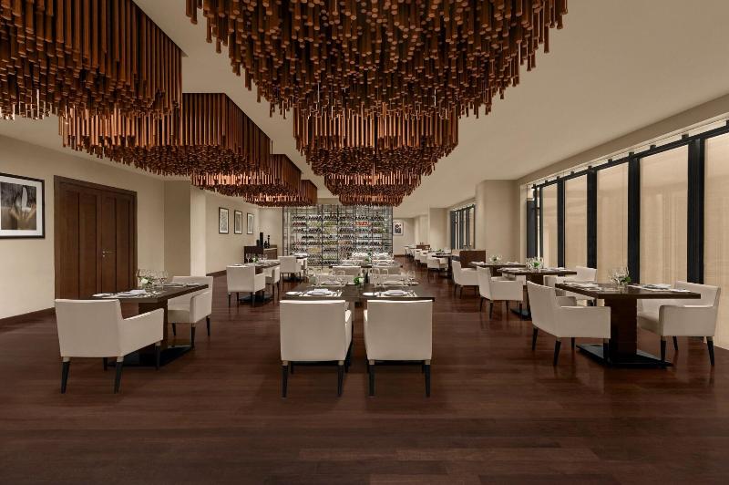 Le Meridien Chiang Mai - Restoran