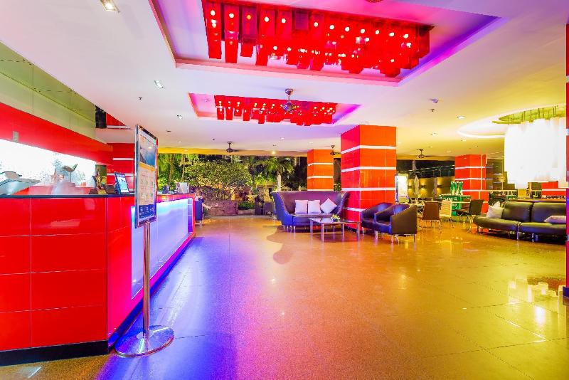 Nova Platinum Hotel - Lobi