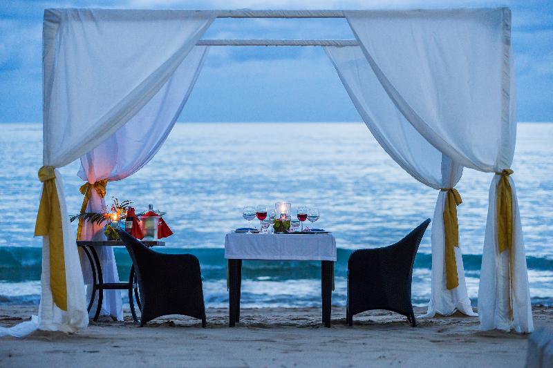 Khaolak Emerald Beach Resort and Spa - Restoran